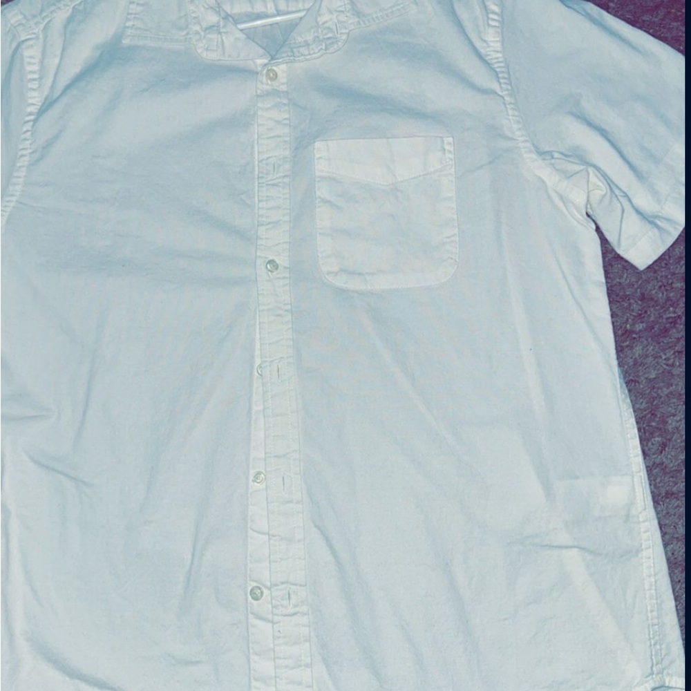 Old Navy White Casual Button Down Shirt